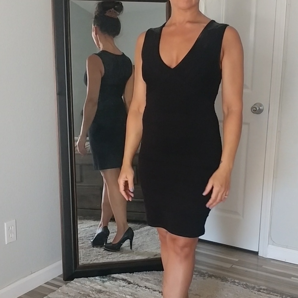 Bodycon dress - Picture 6 of 6